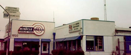 Miracle Breeze, Store Front: Historic Miracle Breeze Neon Sign in Tucson, AZ